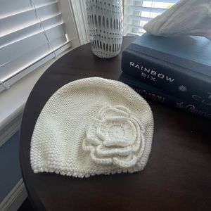 Old Navy knit beanie hat with flower
